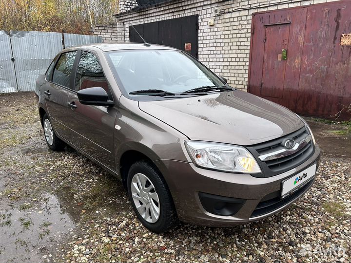LADA Granta 1.6 МТ, 2018, 29 856 км