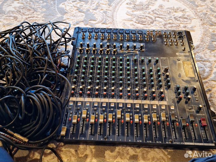 Микшерный пульт