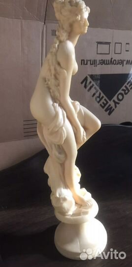 Статуэтка ангел