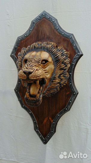 Домашний бар трофей лев