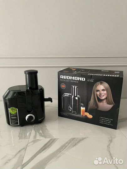 Соковыжималка Redmond RJ-916