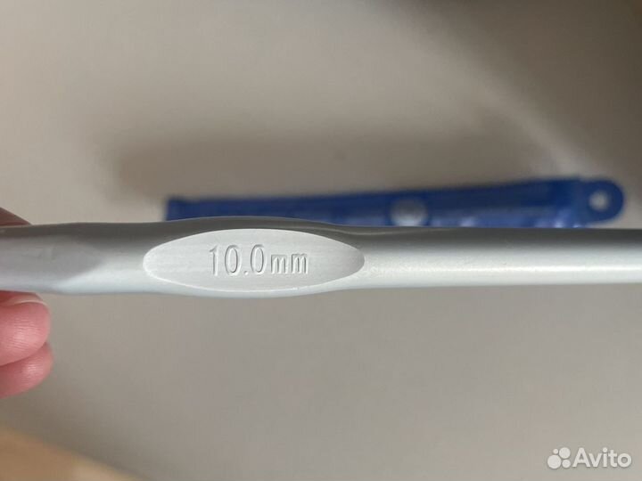 Крючок для вязания 10мм