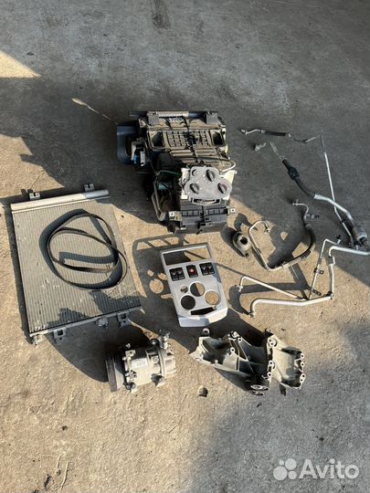 Кондиционер на Рено Логан