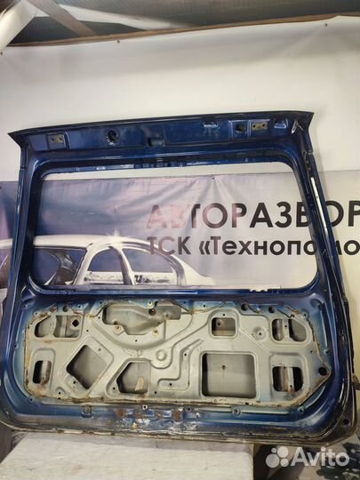 Дверь багажника Mitsubishi Pajero Sport