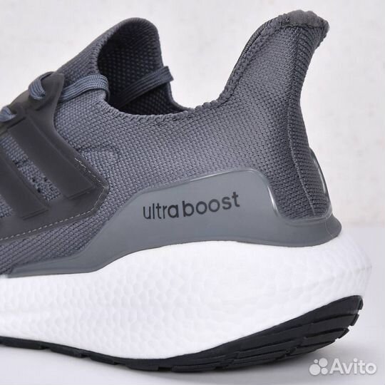 Кроссовки Adidas Ultraboost арт 3617 42