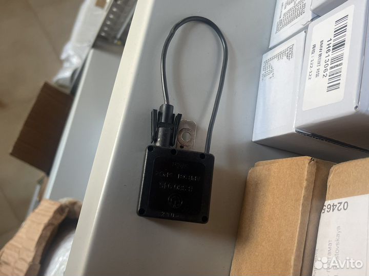 Усилитель антены бмв Е39 Е53 8380945