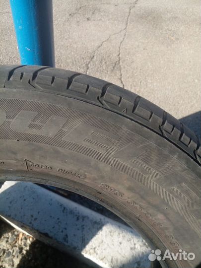 Bridgestone ST30 215/65 R16 98