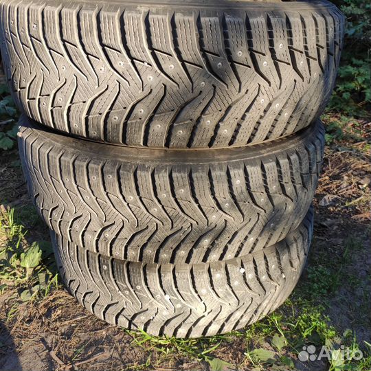 Kumho WinterCraft SUV Ice WS31 215/60 R17