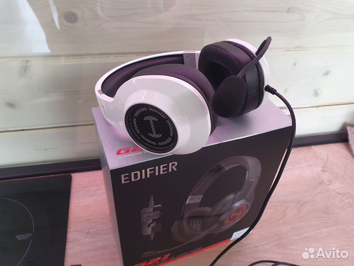 Проводная гарнитура Edifier G2II