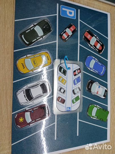 Игра на шипучках- Припаркуй по образцу