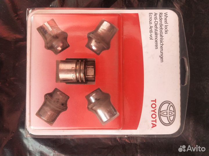 Секретные болты Toyota