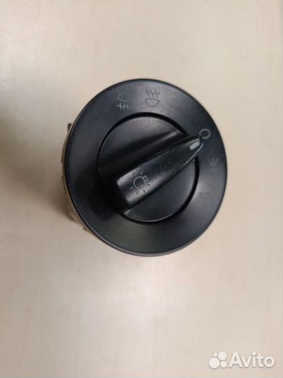 Переключатель света фар Skoda Fabia cggb (1400CC