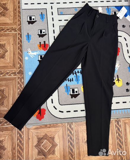 Вещи женские 42 р новые