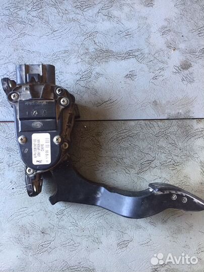 Педаль газа Ford Fiesta (2001-2008)