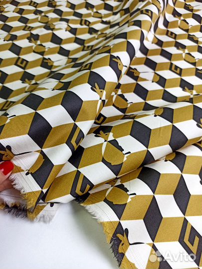 Отрезы тканей Италия