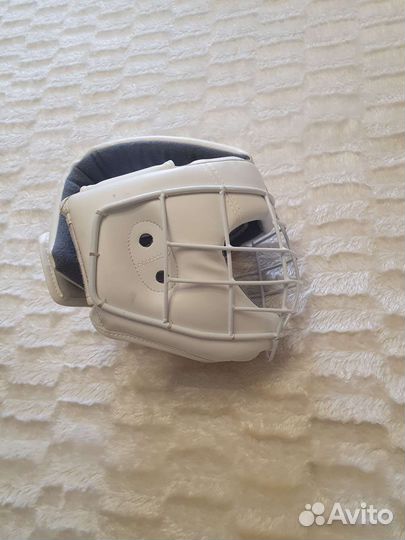 Шлем для каратэ, нагрудник