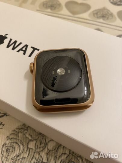 Часы apple watch se 40mm