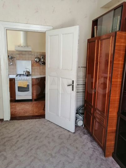 2-к. квартира, 48 м², 1/3 эт.