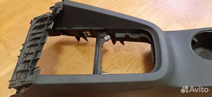 Консоль джета 6