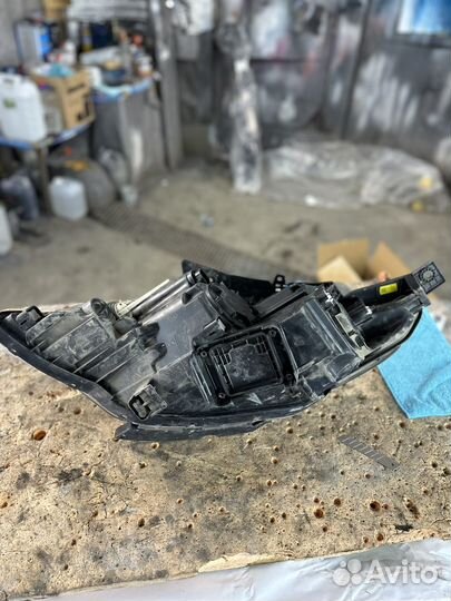 Фара правая с LED полосой на Kia Optima 4