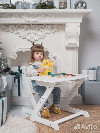 Комплект растущей мебели Кенгурёнок Мини, дерево