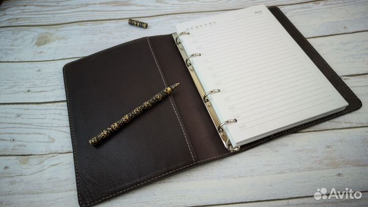 Кожаный блокнот ручной работы