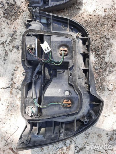 Задние фонари Nissan Skyline R34