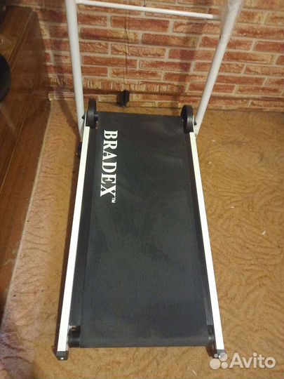 Беговая дорожка новая