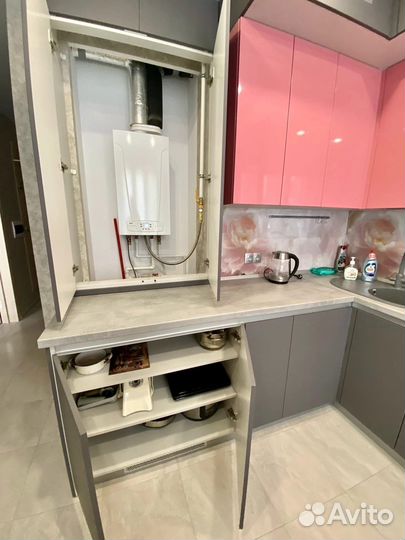 Угловая кухня на заказ. Производство в Новосибирске