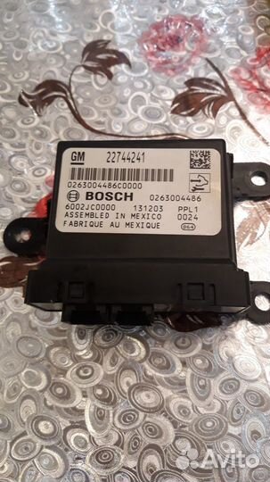 Продам блок заднего парктроника к Шевроле Тахо