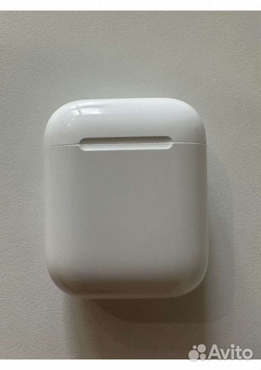 Наушники Apple AirPods