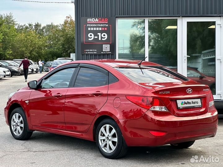 Hyundai Solaris 1.6 AT, 2012, 189 000 км