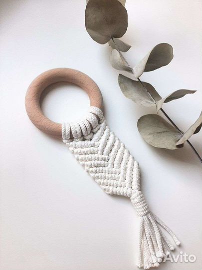 Держатель для пустышки и грызунок