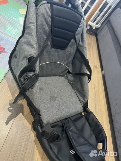 Коляска 3 в 1 с автолюлькой