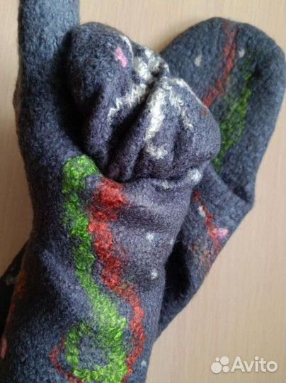 Варежки валяные
