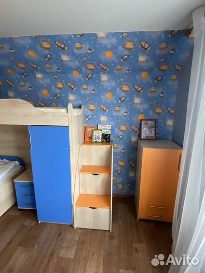 Мебель в детскую комнату