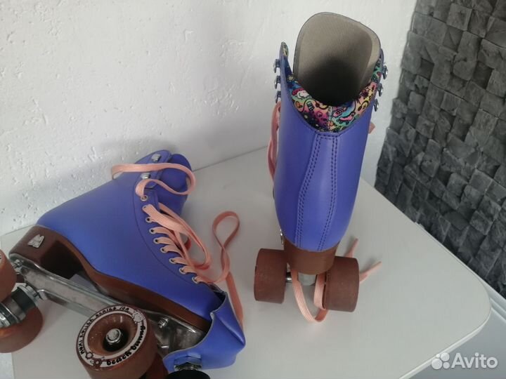 Moxi roller skates beach bunny