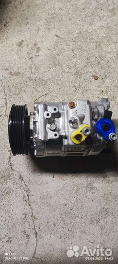 Компрессор кондиционера VAG