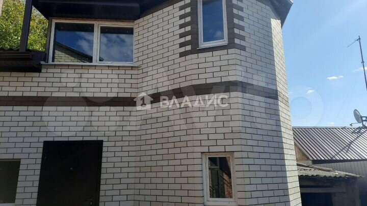 Дом 140 м² на участке 10 сот.