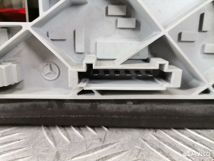 Фонарь для mercedes-benz C-Class (W203)