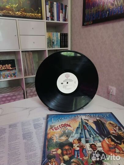 Club Nouveau - Lister to The Message (LP)