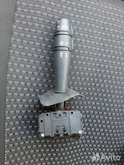 Переключатель поворотов и света