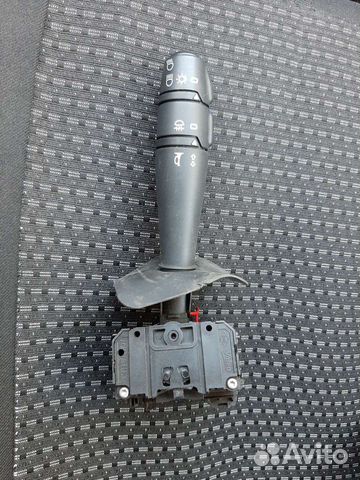 Переключатель поворотов и света