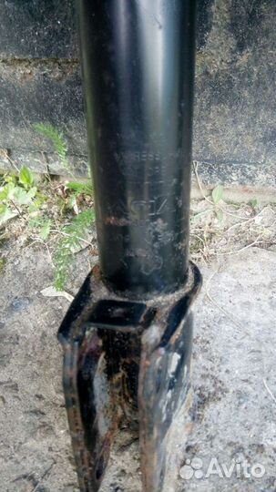 Стойки Рено