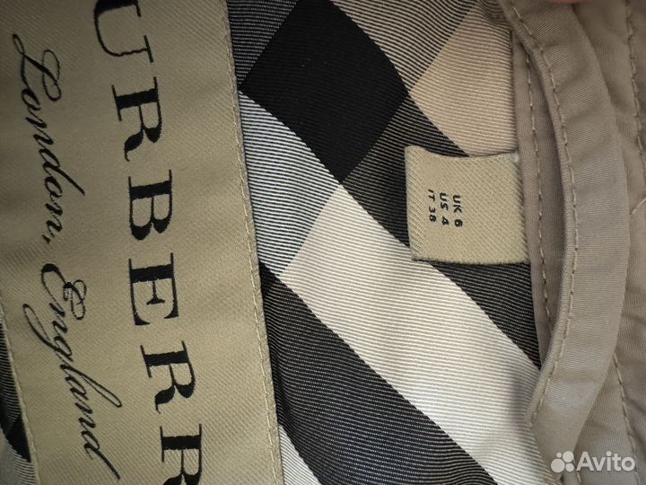 Плащ Burberry женский