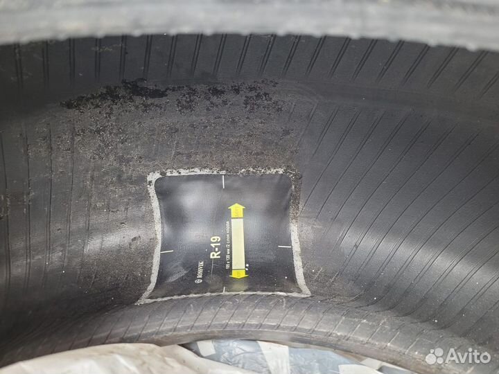 Bridgestone Dueler H/P 235/55 R17