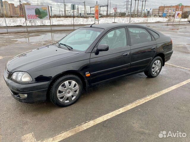 Toyota Avensis 2.0 МТ, 1999, 235 000 км