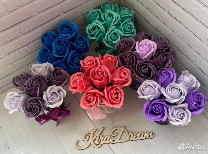 Букеты из пенных роз в коробке