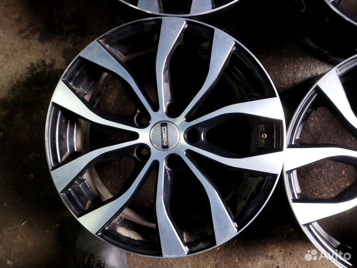 R17 5x114.3 et46 6.5j d67.1