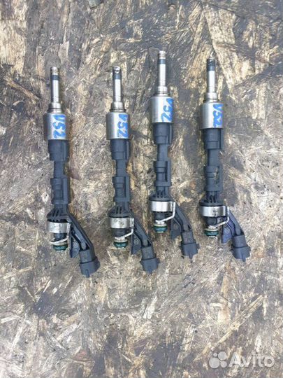 Топливная форсунка Volvo S60 2 1.6 2011